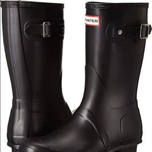 MID RISE HUNTER BOOTS